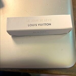 Louis Vuitton White Ombre Nomade Packaging